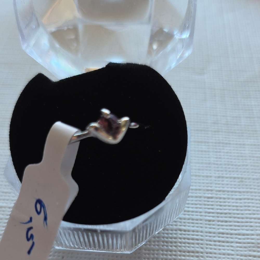 Elegant Silver and Gold Women's Ring